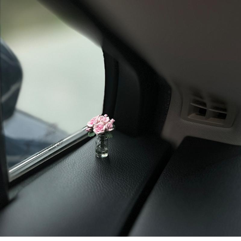 Dainty Roses Car Center Console Window Ornament Mini Cure Car Accessories Ladies Car Personality Beautiful Interior Ornaments