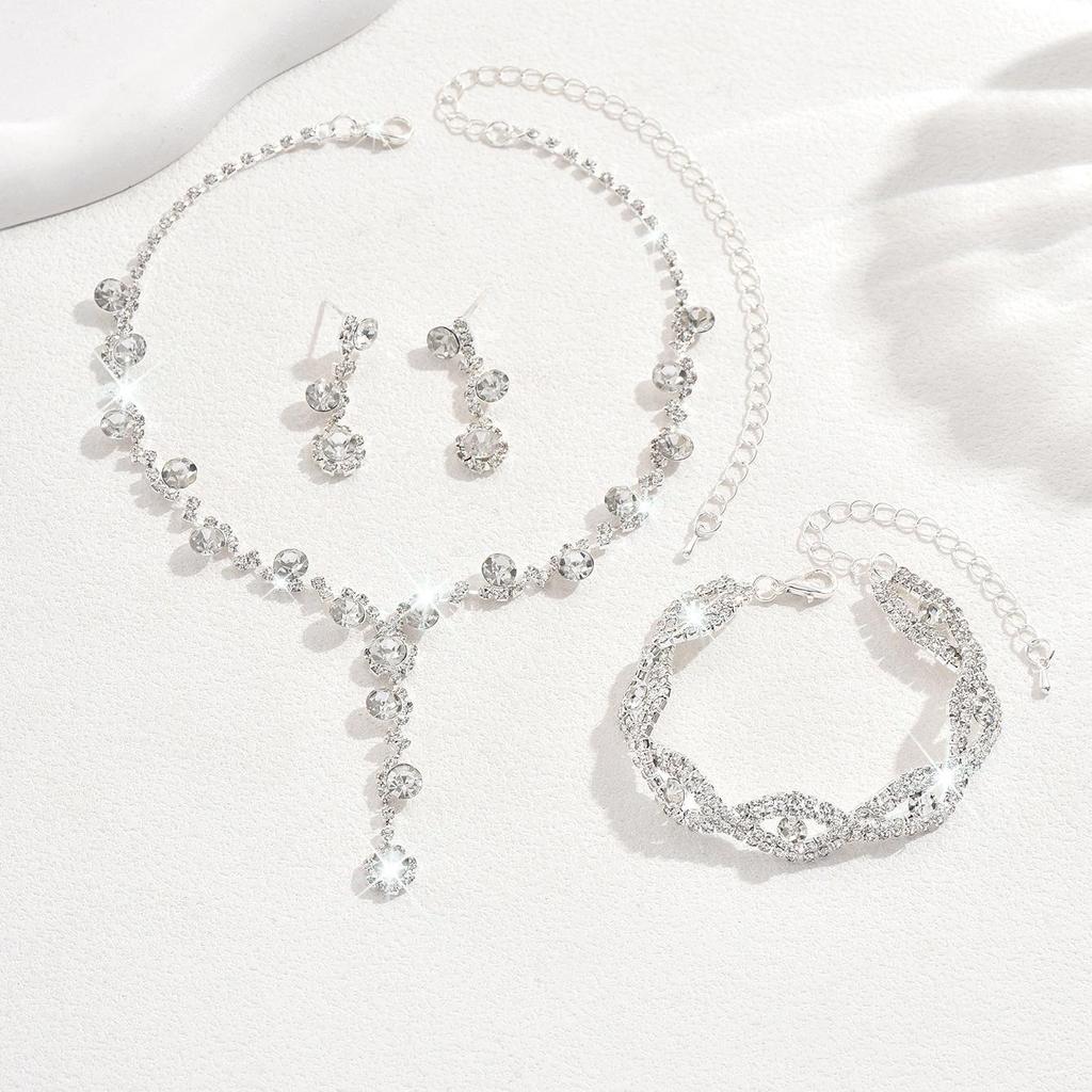 Brand New Sparkling Diamond Women's Jewelry Set: Necklace, Earrings & Bracelet