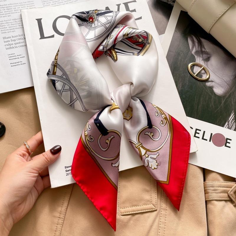 Zhang Ruonan silk scarf women's spring and summer new fashion retro accessories scarf neck high-end small square scarf
