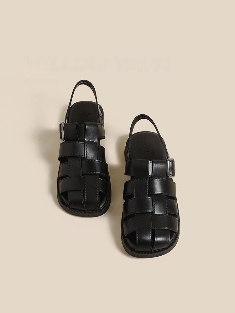 

Кожаные сандалии-гладиаторы на плоской подошве с круглым носком, женские, лето 2025, новые, французские ретро плетеные туфли баотоу, мягкая подошва, тренд 35