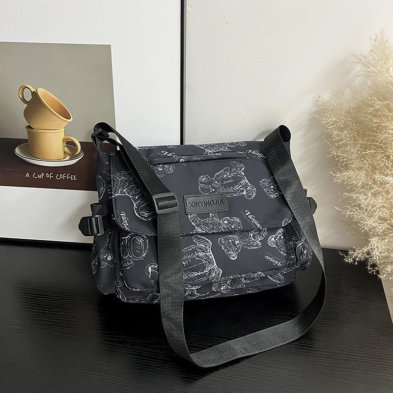 Stylish Black Purple Beige Green Nylon Printed Casual Shoulder Bag For Students чёрный