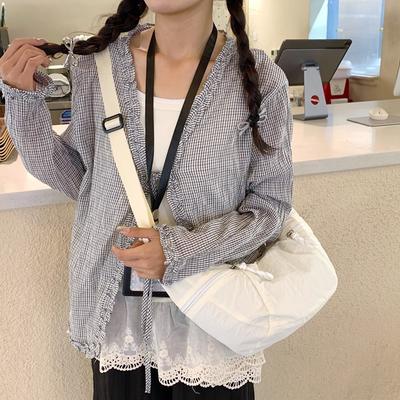 Borsa a tracolla leggera di grande capacità, borsa a spalla singola casual sportiva per il pendolarismo a forma di raviolo, borsa da donna in stile rilassato