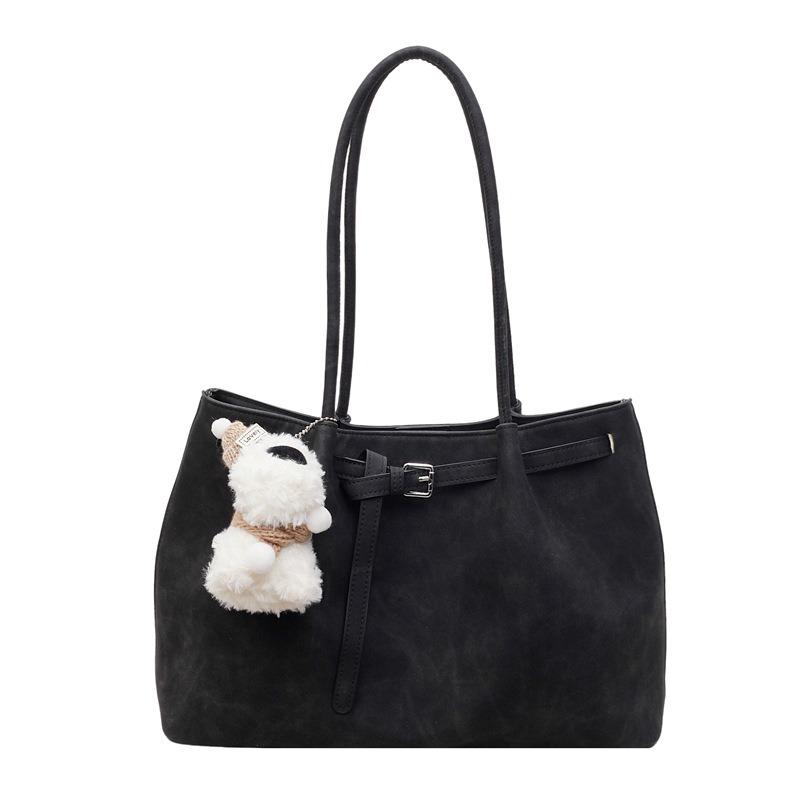 Retro Autumn and Winter New Fashion Simple Large Capacity Shoulder Portable Tote Bag Women's Commuter Armpit Bag