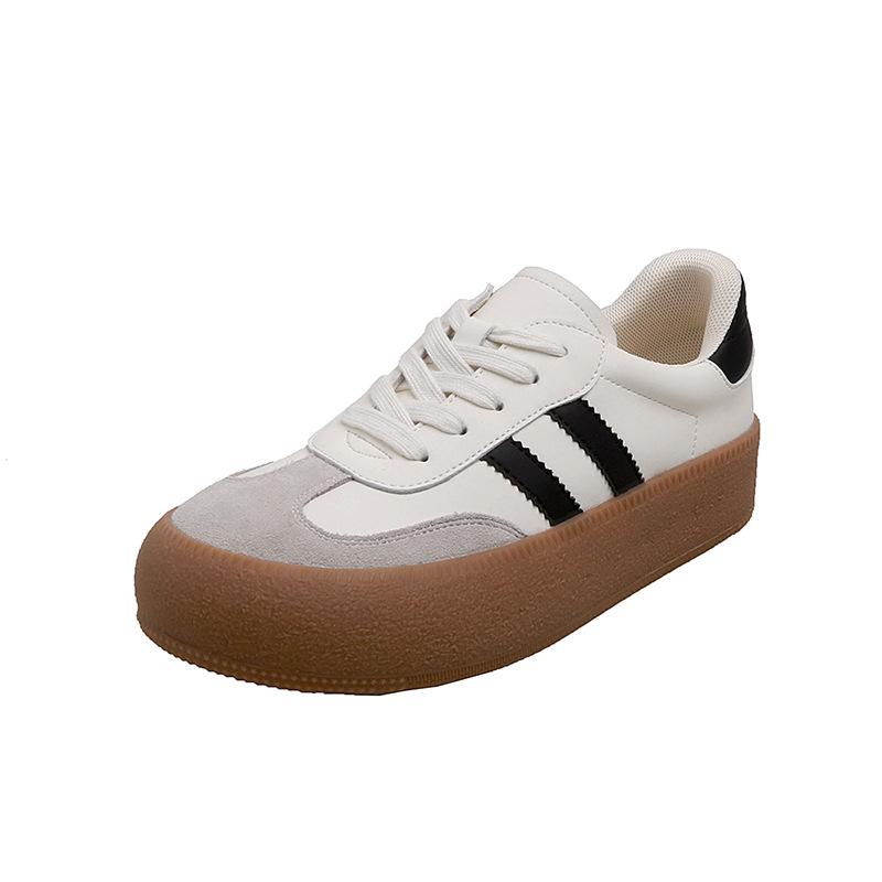 Sports and Leisure Board Shoes 2025 Spring and Autumn Forrest Gump Women's College Style Retro Classic Heightening Sports Little White Shoes