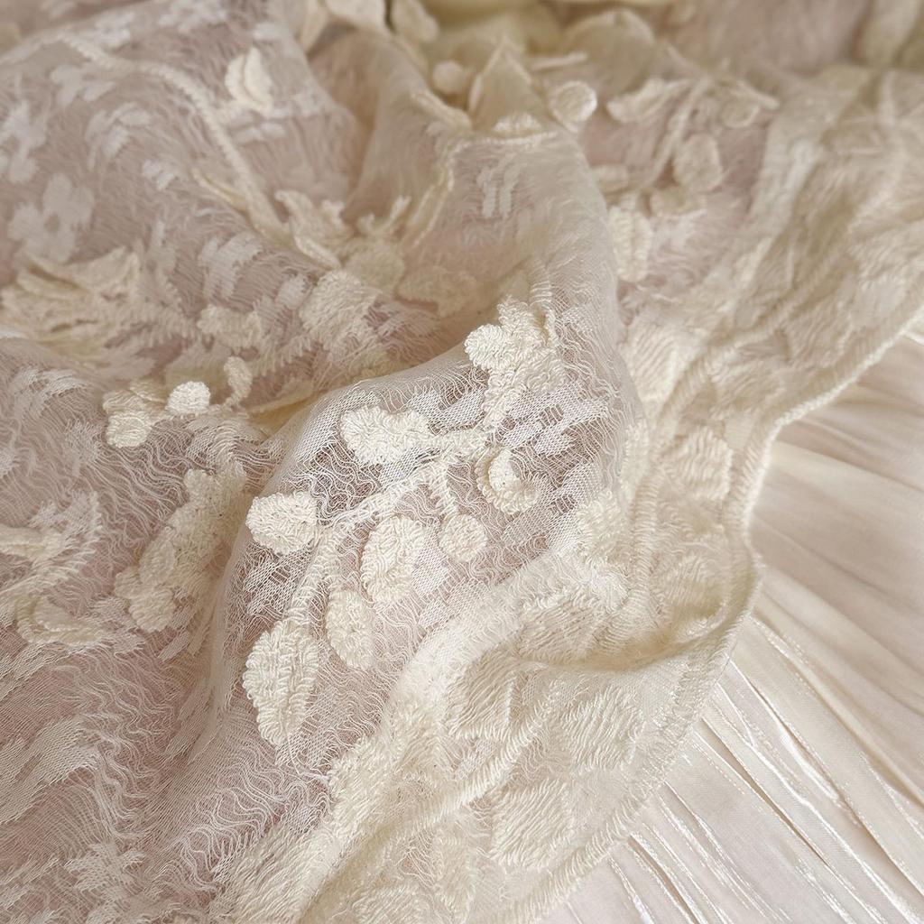 French Luxury Lace-Edged Cotton Linen 4-Piece Bedding Set in Princess Style