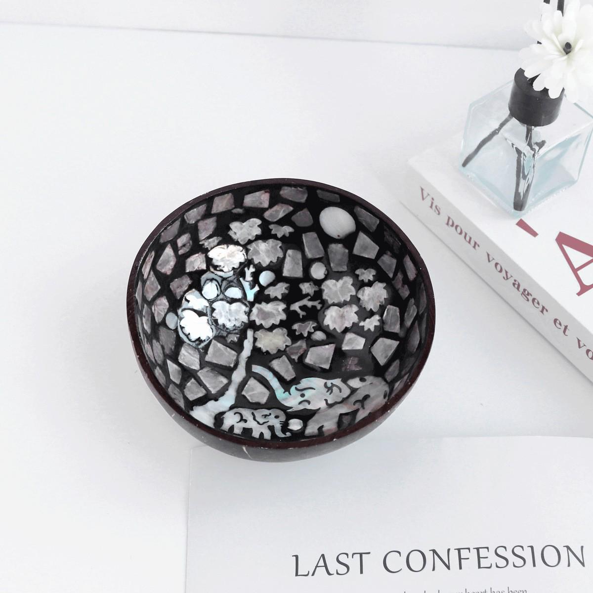 

Расписанная вручную миска из кокосовой скорлупы: Дизайн «Ракушка» для хранения ключей в прихожей или для сервировки салата