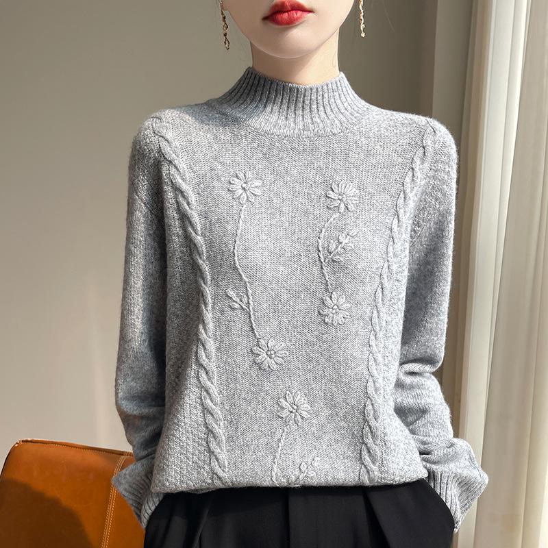 Women's Pure Wool Semi-High Neck Jacquard Pullover Sweater - Thickened, Loose Fit