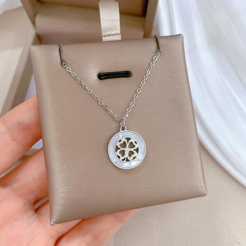 Shell Lucky Grass Minimalist Wind Stove Real Gold Necklace Female Collarbone Chain Accessories