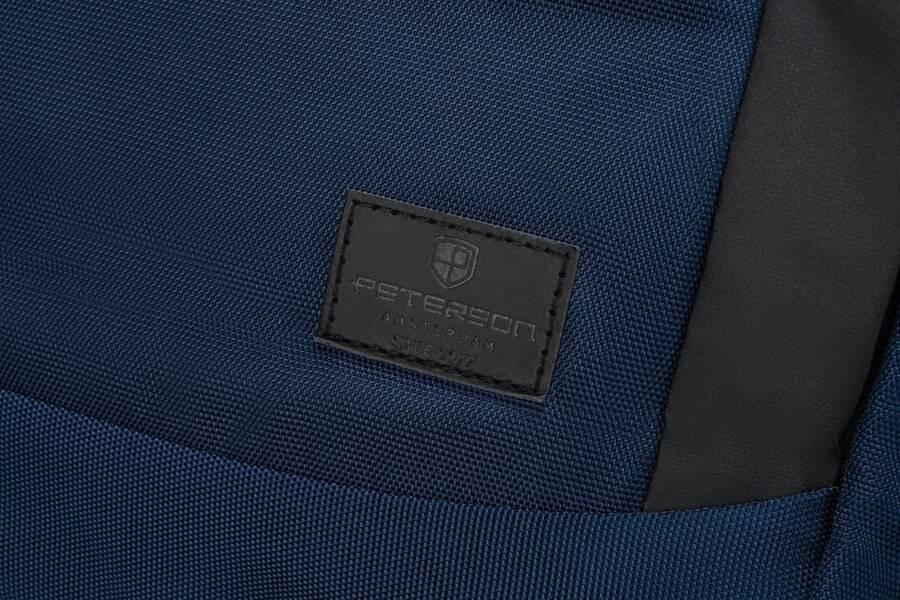 Großer, dunkelblauer Stadtrucksack mit Laptopfach aus Polyester - Peterson
