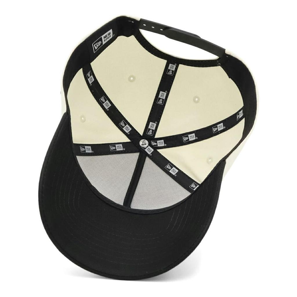 New Era 9FORTY Cap in and White with Black Exclusive to and Snapback A stylish streetwear perfect for travel and sun A great A-Frame (14693384,