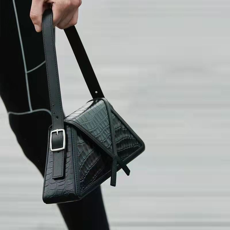 Trendy Female PU Leather Shoulder Bags Luxury Women Handbags Fashion New Underarm Bags Casual Simple Ladies Clutch Purse
