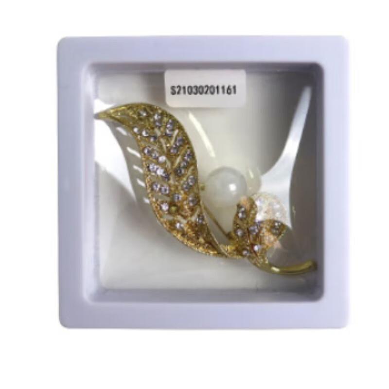 Aurora Dance Party Women's Silk Scarf Gift Set