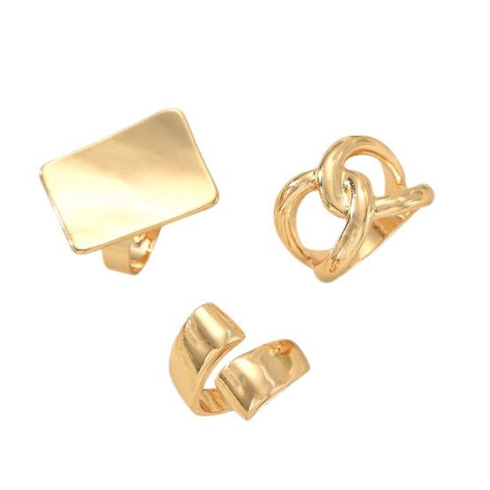 

3Pcs Minimalist Cross Knot Ring Set Textured Chunky Stackable Rings for Women Modern Statement Jewelry Elegant Gift for Parties Daily Wear. золотистый