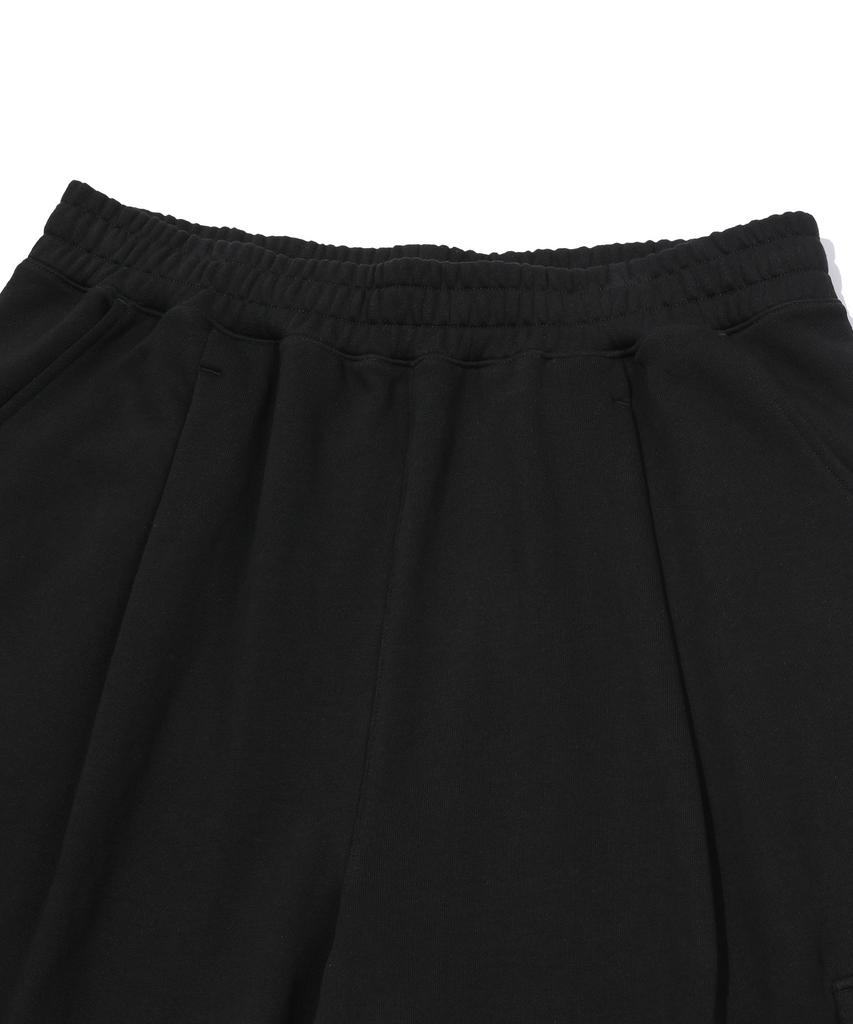 BEENTRILL Standard Cargo Bermuda Pants (Black)
