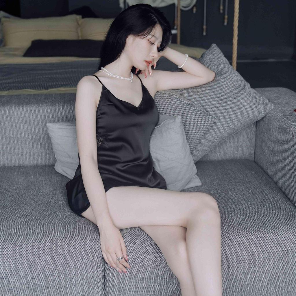 Sommer Damen Sexy Nachthemd Ice Silk Dünne Spitze Niedlich Schlank Hosenträger Pyjamas