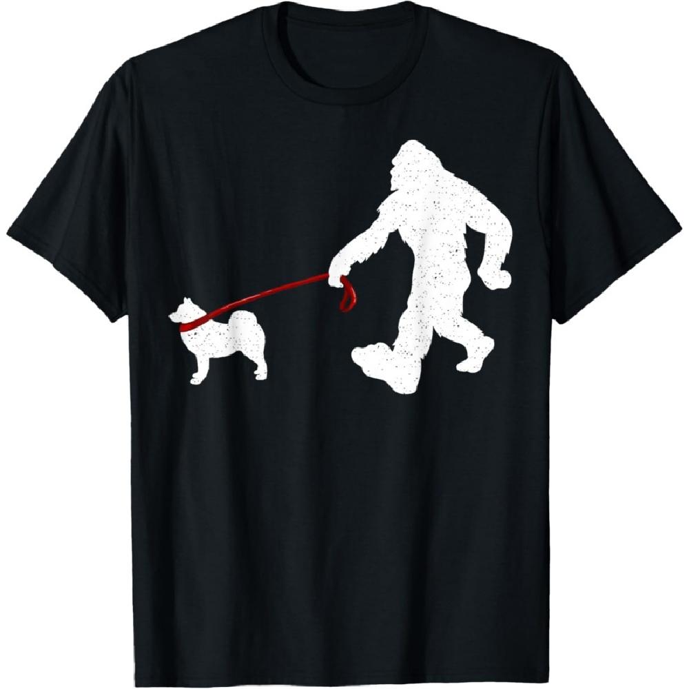 Funny Bigfoot Walking With Samoyed Dog Gifts T-Shirt for Men Women Kids XXXXXL чёрный