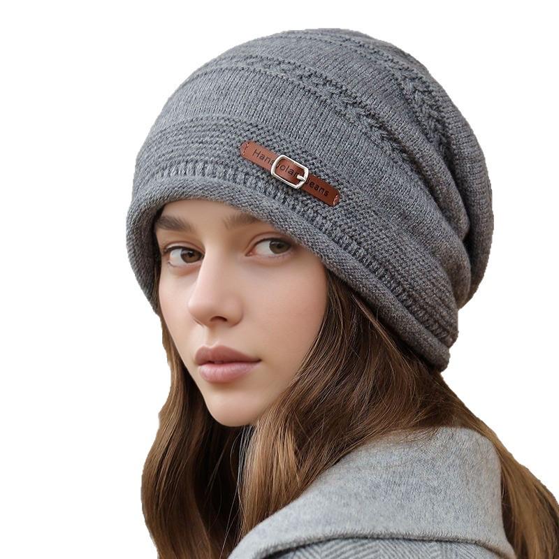 European & American Versatile Winter Knit Hat – Fashionable, Stylish, and Face-Slimming; Thick, Loose Woolen Hat for Women.