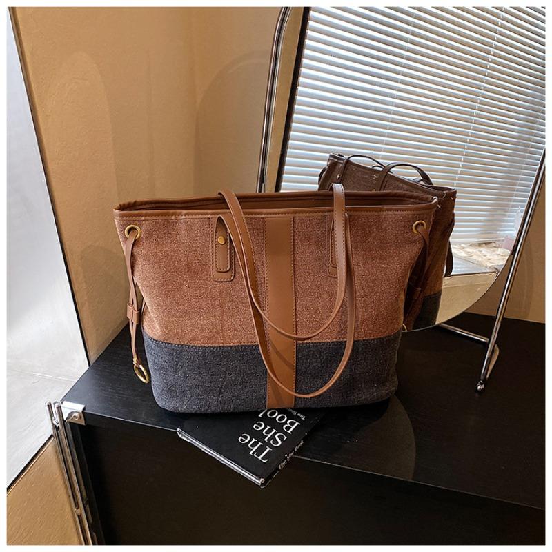 Denim bag women's large-capacity new autumn and winter versatile casual shoulder bag textured commuter tote bag