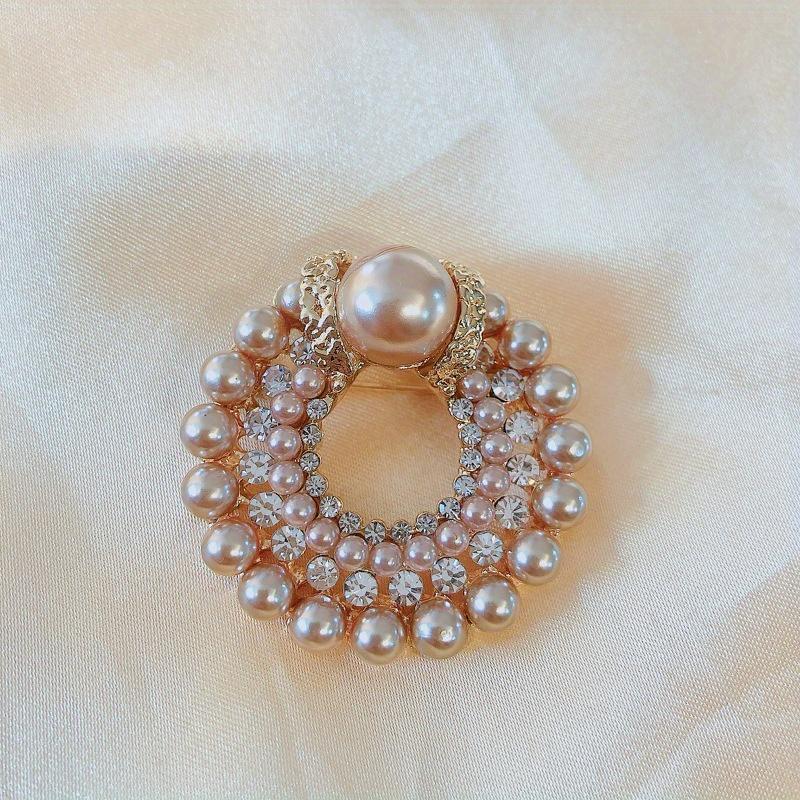 SKEDS Women Girls Elegnat High-end Flower Pearl Crystal Brooch Pin Fashion Exquisite Party Banquet Badges Corsages For Lady