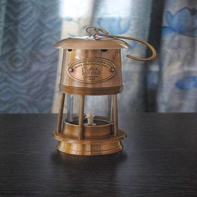 Mosazná námořní starožitná hornická lampa Ručně vyrobená vintage lodní olejová závěsná hornická lampa