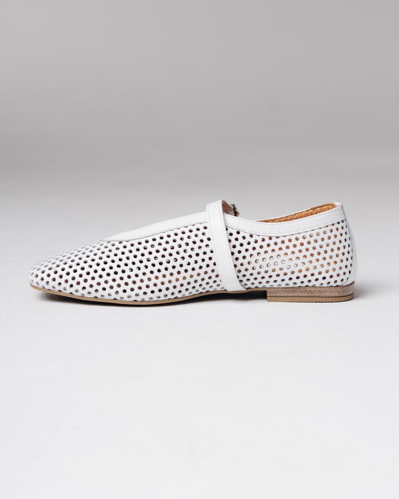 Балетки перфорированные Krula 64003 36 белые кожа