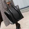 NEW Luxury Rivet Big Size Vintage PU Tote Handbag Women's Casual Large Capacity Shoulder Bag Girl Retro Travel Bolsa
