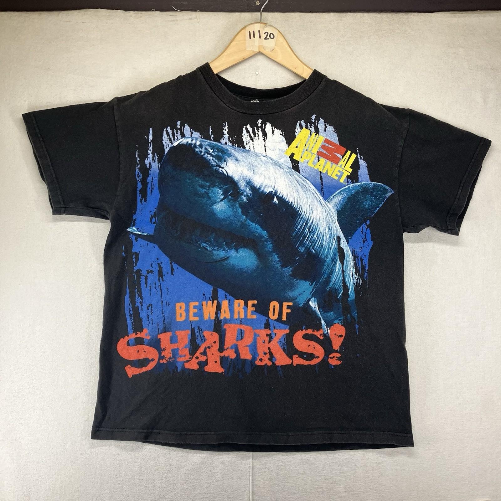Vintage 90s Y2K Shark Week Graphic Tee Mens Small Animal Planet Big Head Retro L
