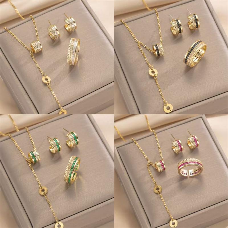 Set of Slim Waist Titanium Steel Women's Necklace - Inlaid Light Luxury Versatile Choker