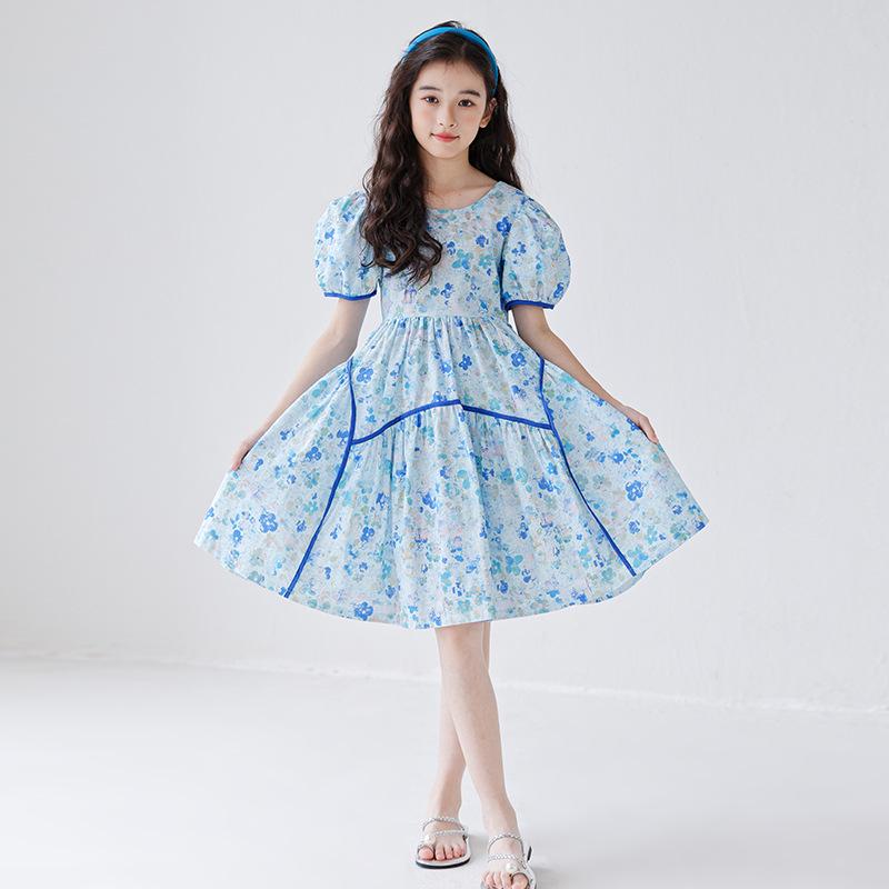 2025 Summer Mother-Daughter Floral Smocked Princess Dress - Korean Style Beach Outfit for Girls