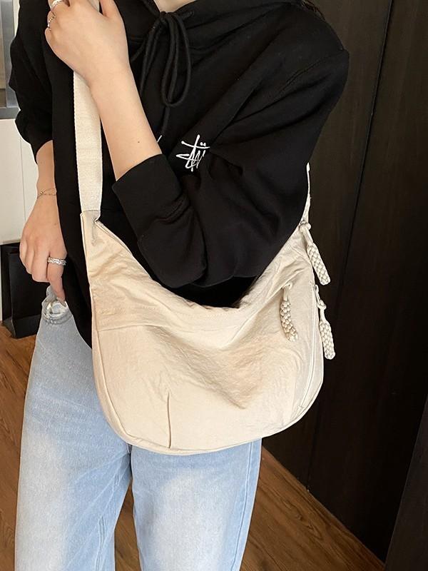 Ladies Shoulder Bag With Nylon Material For Daily Commuting And School Use