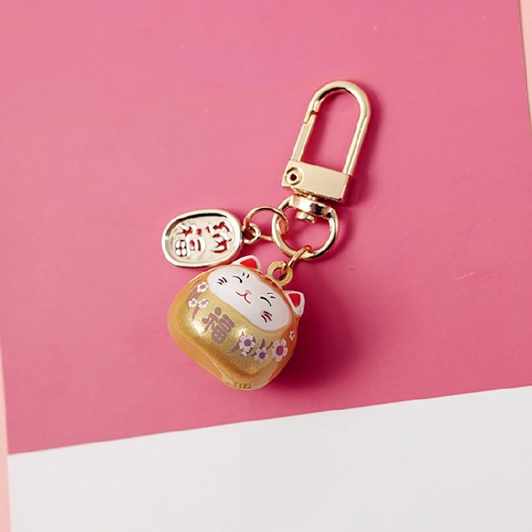 Japanese Cartoon Lucky Cats Keychain Pendant Ornament Metal Bells Animal Bag Keyring Charm for Gifting and Decoration