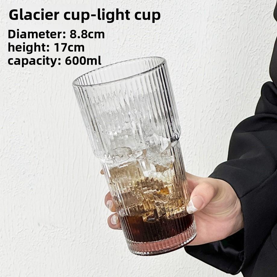 

Кружка стеклянная 600 мл с вертикальными полосками, с крышкой и соломинкой, для холодных соков, кофе, напитков, полосатые кружки для горячих и холодных напитков 600ML