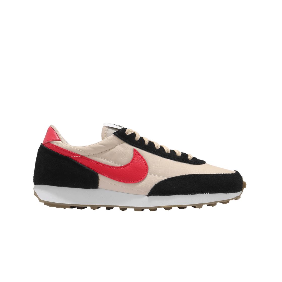 

(в) Nike Daybreak Siren Red 230