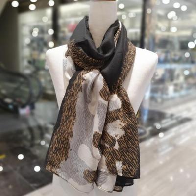 Metro City Zebra Scarf (SMX-A152001)