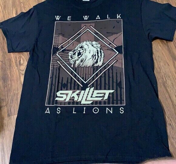 Skillet We Walk As Lions Band Short Sleeve Cotton Black All Size Shirt Unisex T-Shirt L
