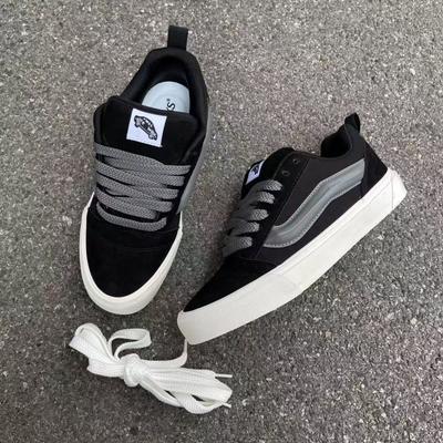 New Classic Black and White Retro Chubby Bread Shoes Non-slip Platform Casual Forrest Gump Board Shoes Casual