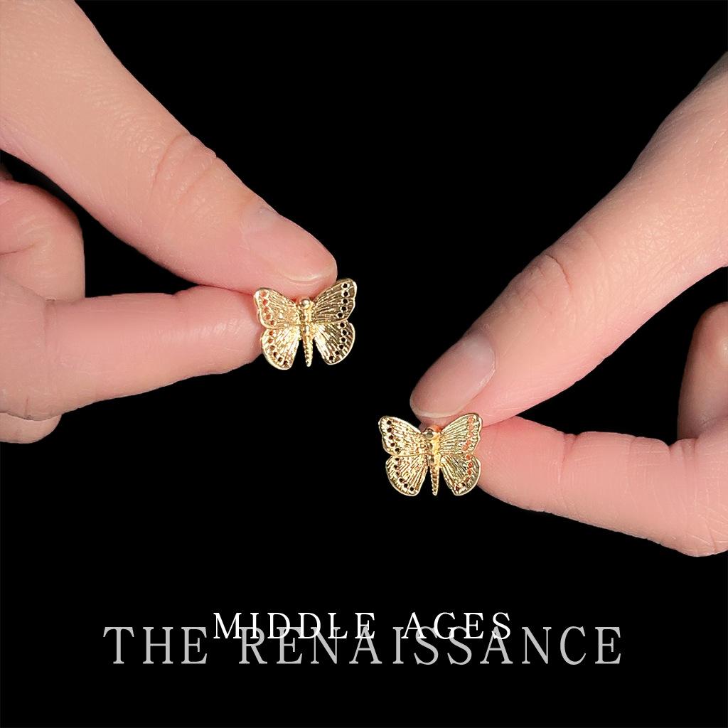 Medieval French hollow three-dimensional butterfly stud earrings commuter elegant earrings earrings