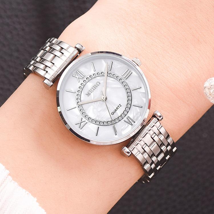 Watches, Couple Flash Diamond Belt Watches, Fashionable Atmospheric Watch Stalls