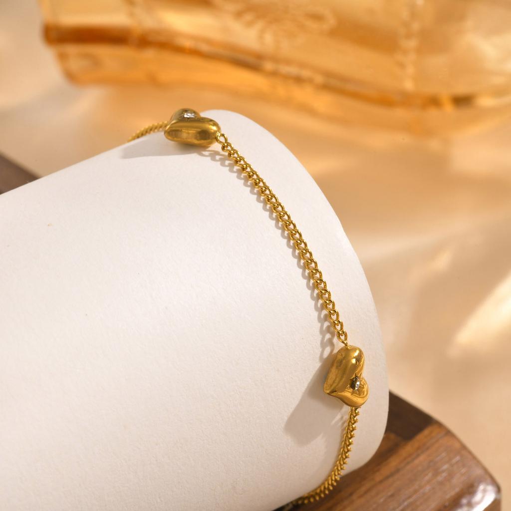 Stainless Steel Vintage Golden Heart zircon Bracelet For Women Fashion Chain Bracelets New Fashion Wrist Jewelry Girl Gift