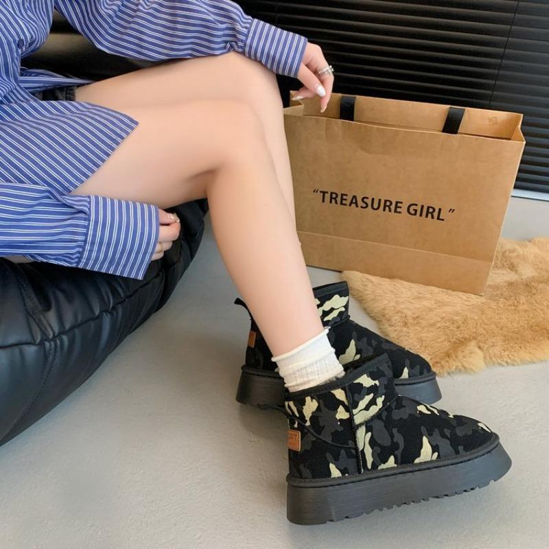 Thick-soled Short Snow Boots Women's Large Size Autumn and Winter New Thickened Velvet Warm Leopard Print Cotton Shoes