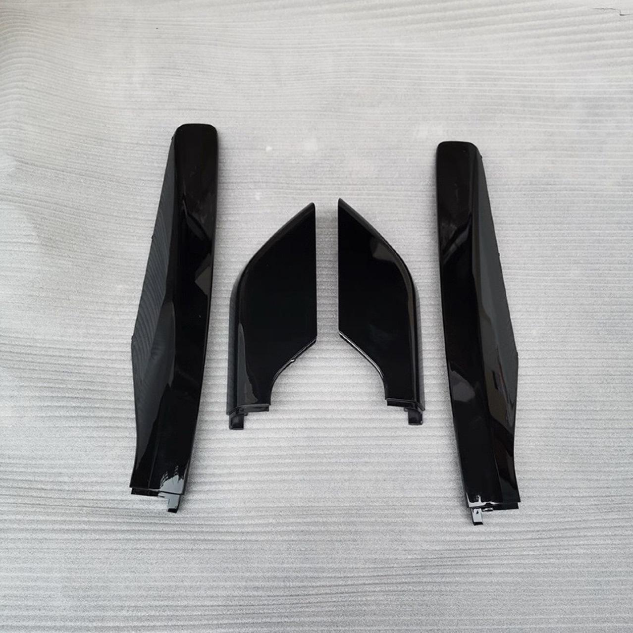 Mitsubishi Pajero Roof Rack Cover for V73/V93/V97 - Plastic End Cap Accessory