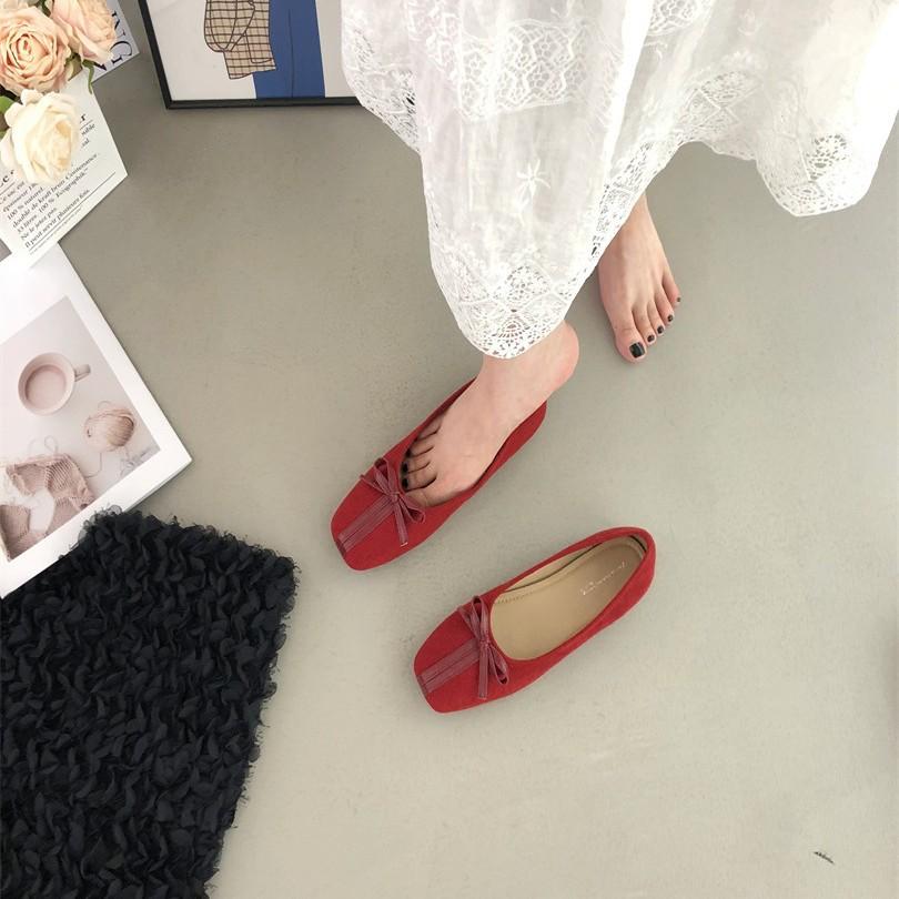 2025 Square Head Shallow Mouth Single Shoes Women's Autumn New Korean Version Bow Gentle Retro Grandma Shoes Soft Flat Beanie Shoes