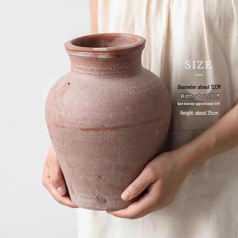 Handgefertigte rote Terrakotta-Vase im Wabi-Sabi-Stil mit doppelten Henkeln - Retro-Grobkeramik für Trockenblumen