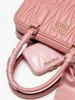 MIUMIU Rosa gesteppter Kompaktspiegel beidseitig Mini tragbar Tasche Schminkspiegel für Damen Reise Täglich zum Nachbessern