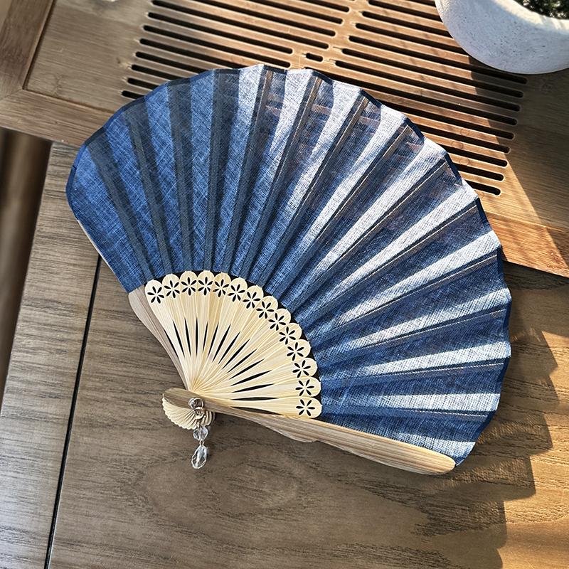 Hand Fold Fan Retro Adornment Woman Man Dance Props Wedding Living Room Cabinet Decor Bamboo Wood Silk Flower Folding Fan