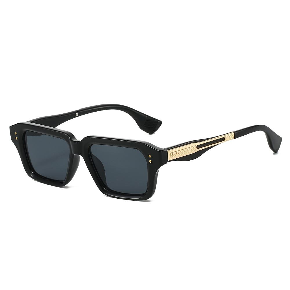 

New Retro Square Gradient Women Sunglasses Brand Leopard Rivet Frame Design Men Versatile Punk Uv400 as picture