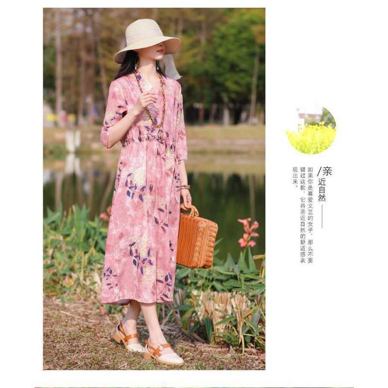 Übergröße V-Ausschnitt Langes Kleid Ethnischer Druck Schlitzärmel Lockere Taille Bindekleider