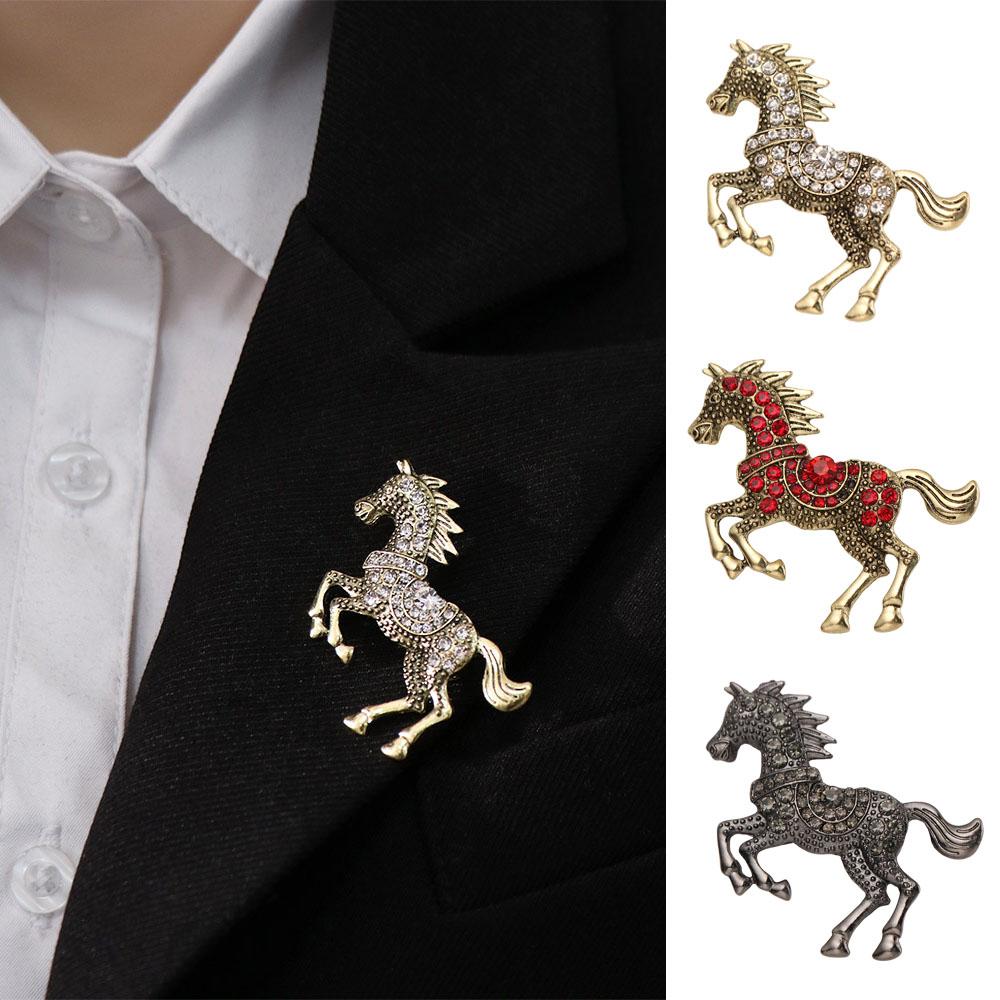 Luxury Zodiac Animal Lapel Pins Classic Metal Badge Pin Vintage Rhinestone Horse Brooches  Friends