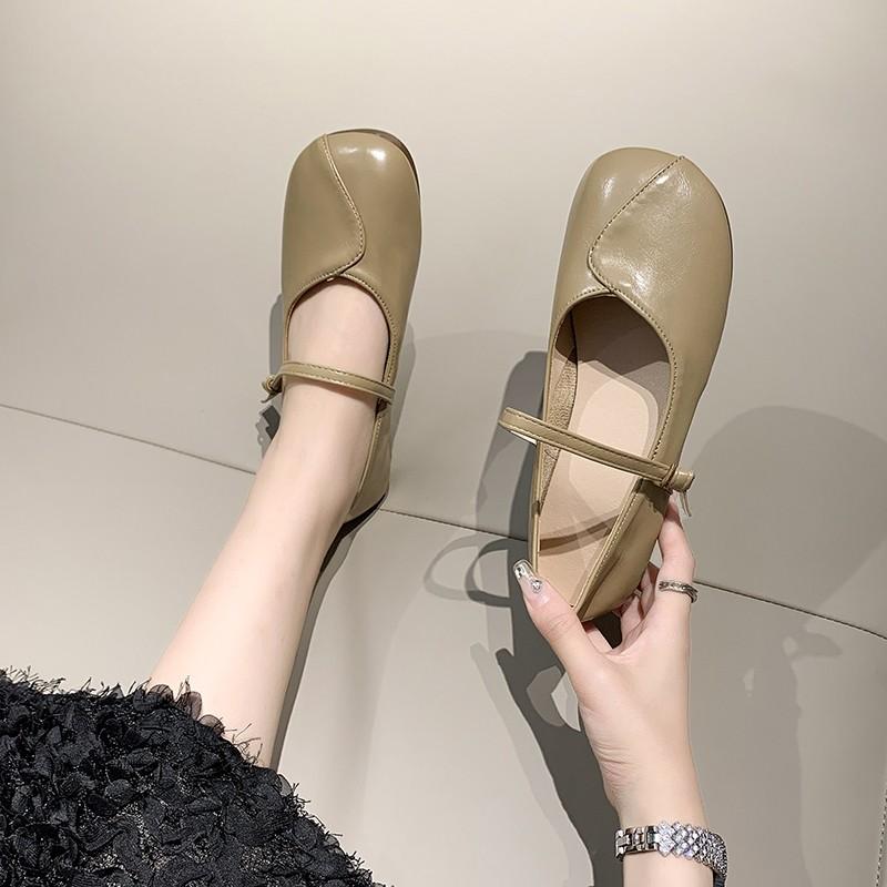 Fashion Concise Designer Drawstring Flats Women  Casual Comfort Leather Square Toe Flat Shoes Retro Plus Size white    Loafers