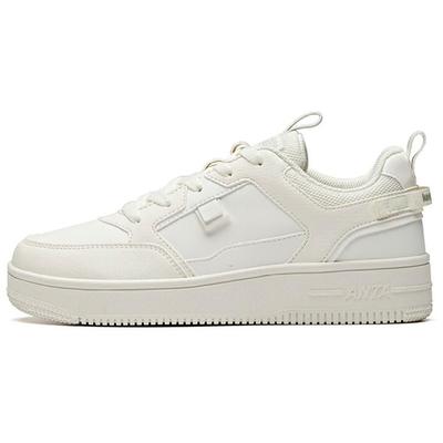 Încălțăminte pentru femei – Adidași